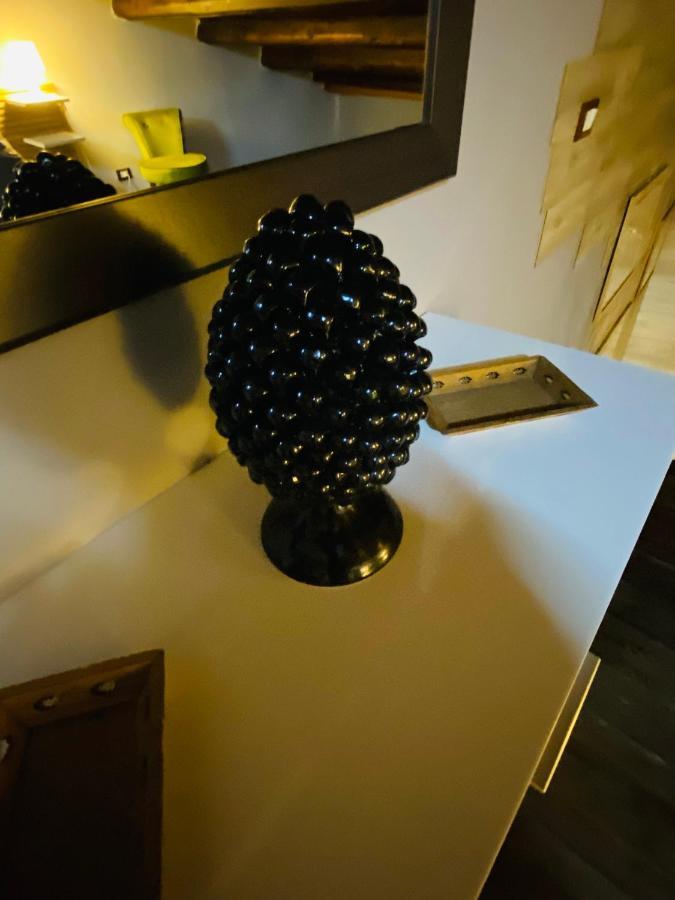 Palazzo Rea Apartment Palermo Bagian luar foto